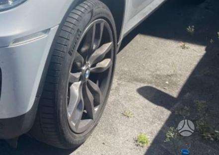 BMW X5 E70 e71 dalys 3 0i 3 0d 4 0d 5 0d