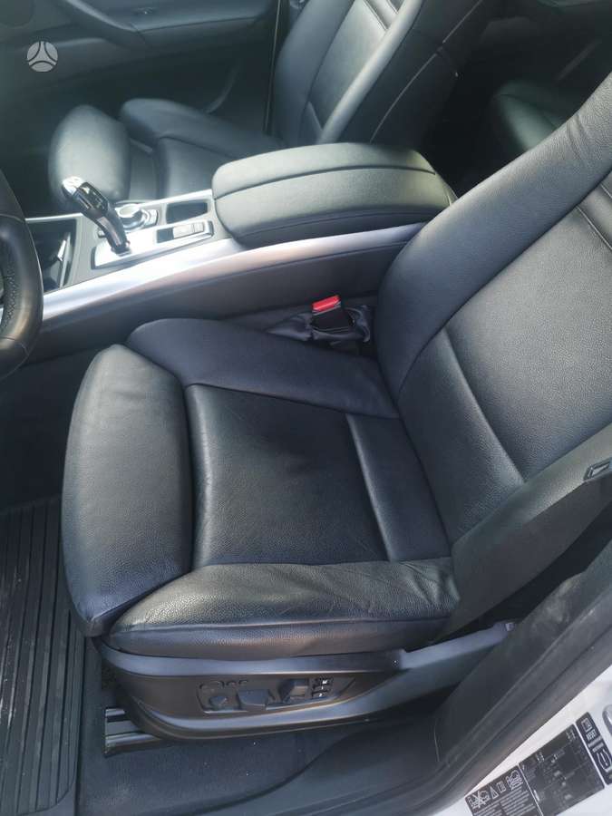 BMW X5 E70 e71 dalys 3 0i 3 0d 4 0d 5 0d