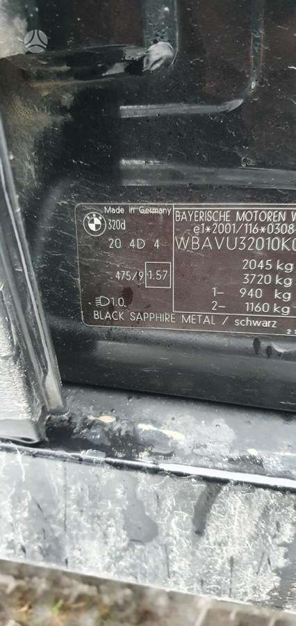 BMW 320 Dalimis