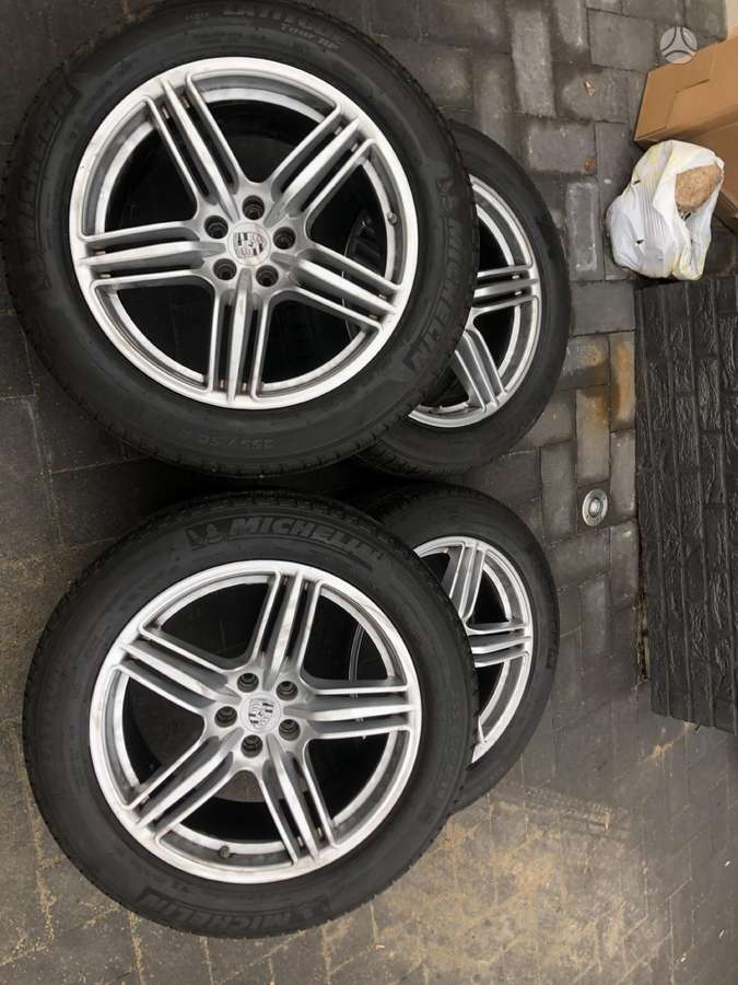 Porsche Macan, lengvojo lydinio, R19