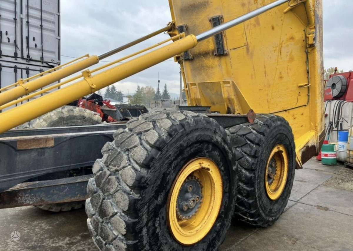 Komatsu HM300-3, dumpers / tippers