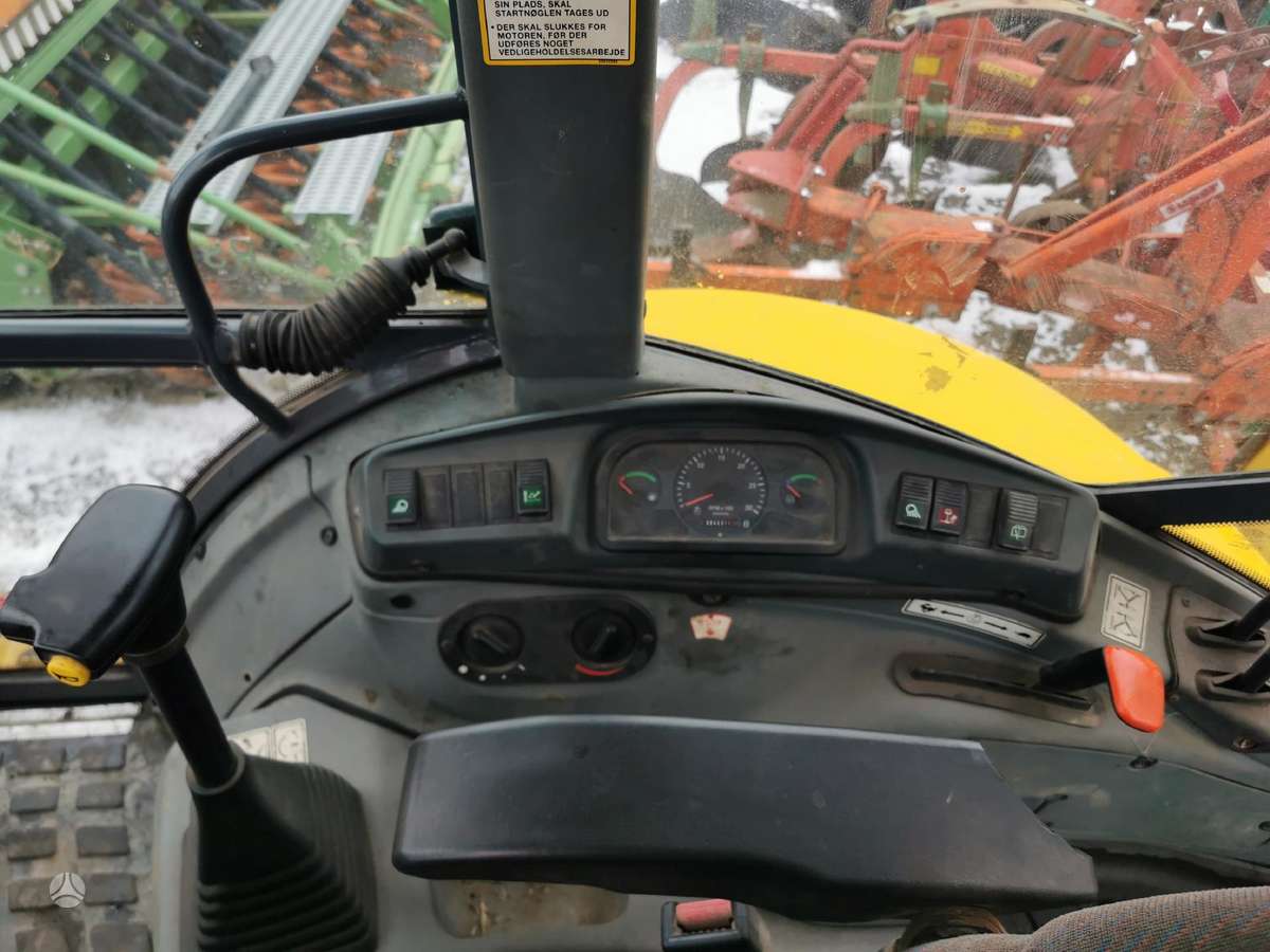 New Holland LB 110, excavator loader