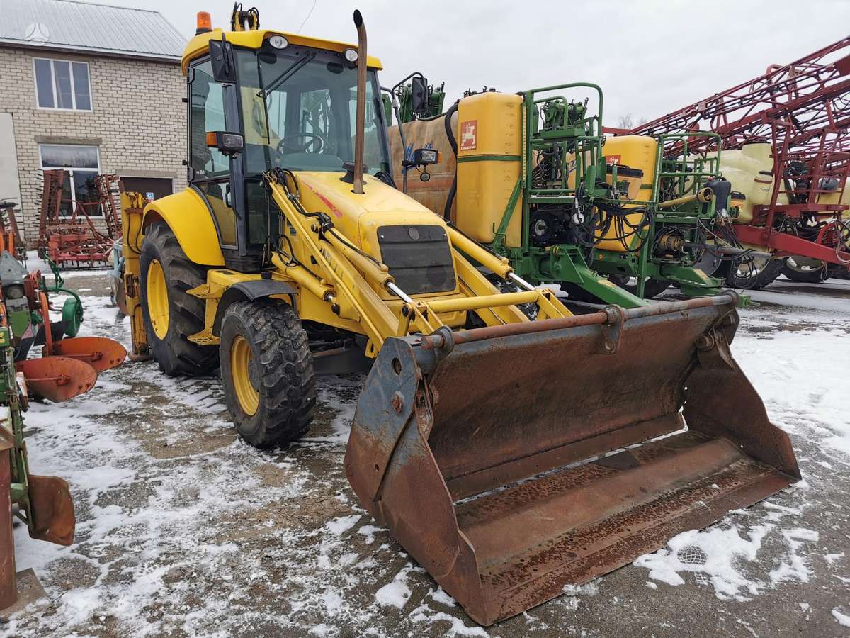 New Holland LB 110, excavator loader
