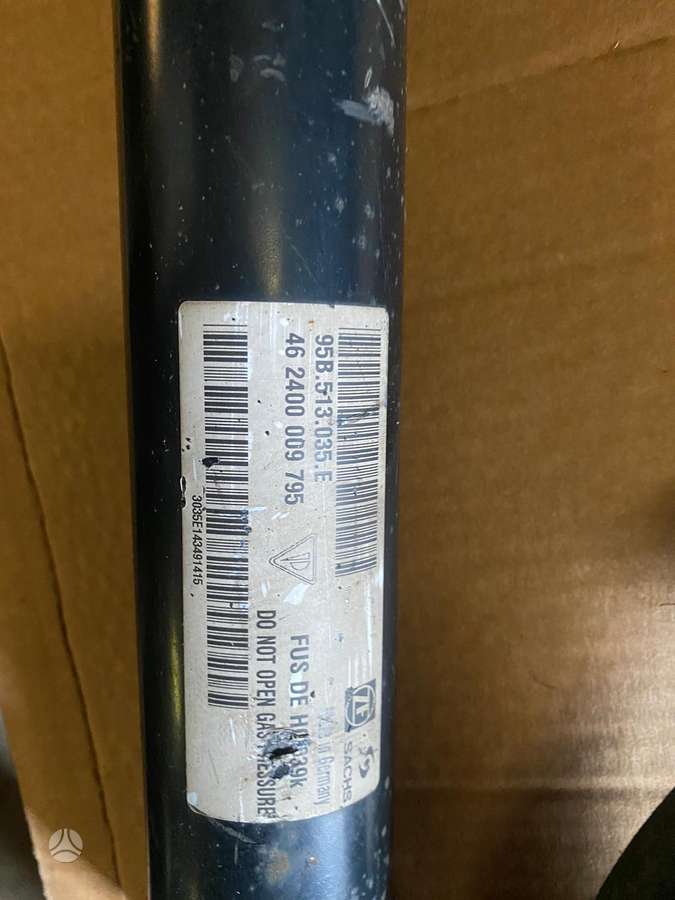 Porsche Macan shock absorber