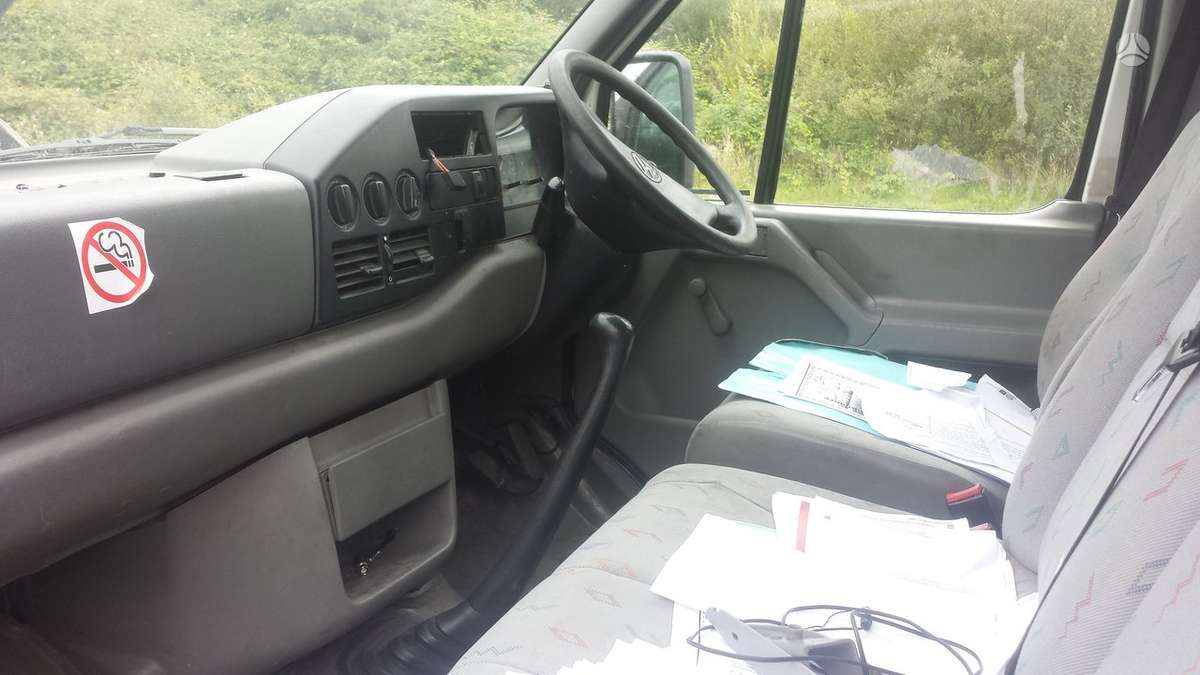 Volkswagen LT, passenger vans