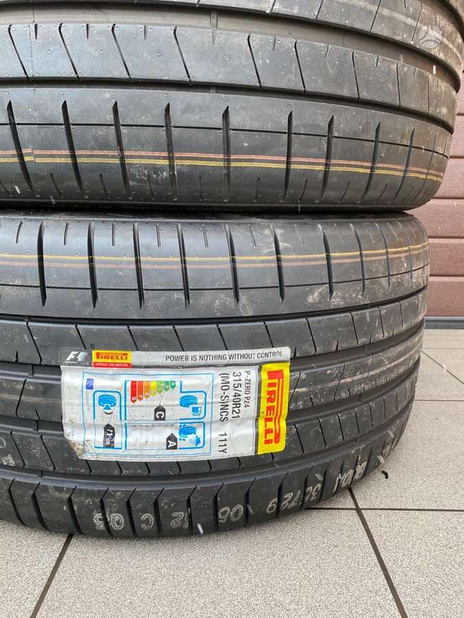 Pirelli P ZERO, vasaras 275/45 R21