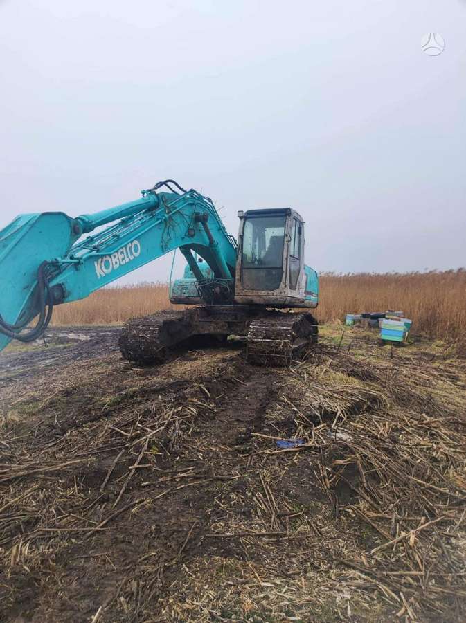 Kobelco SK210-LC6, экскаваторы
