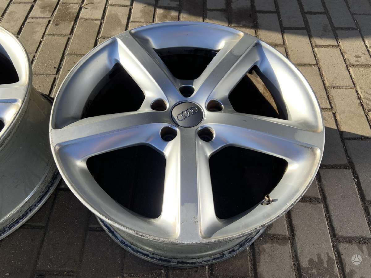 Audi 4L0601025H, light alloy, R20