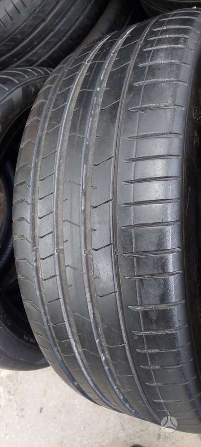 Pirelli, summer 305/40 R20