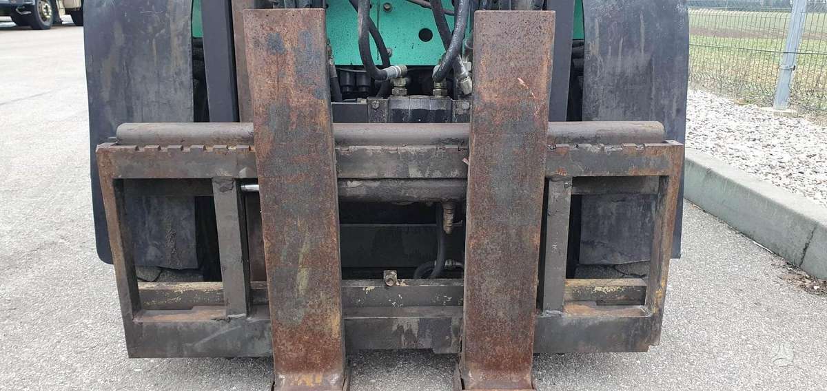 Mitsubishi FD25T, forklifts
