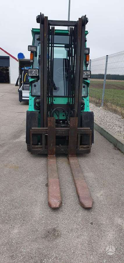 Mitsubishi FD25T, forklifts