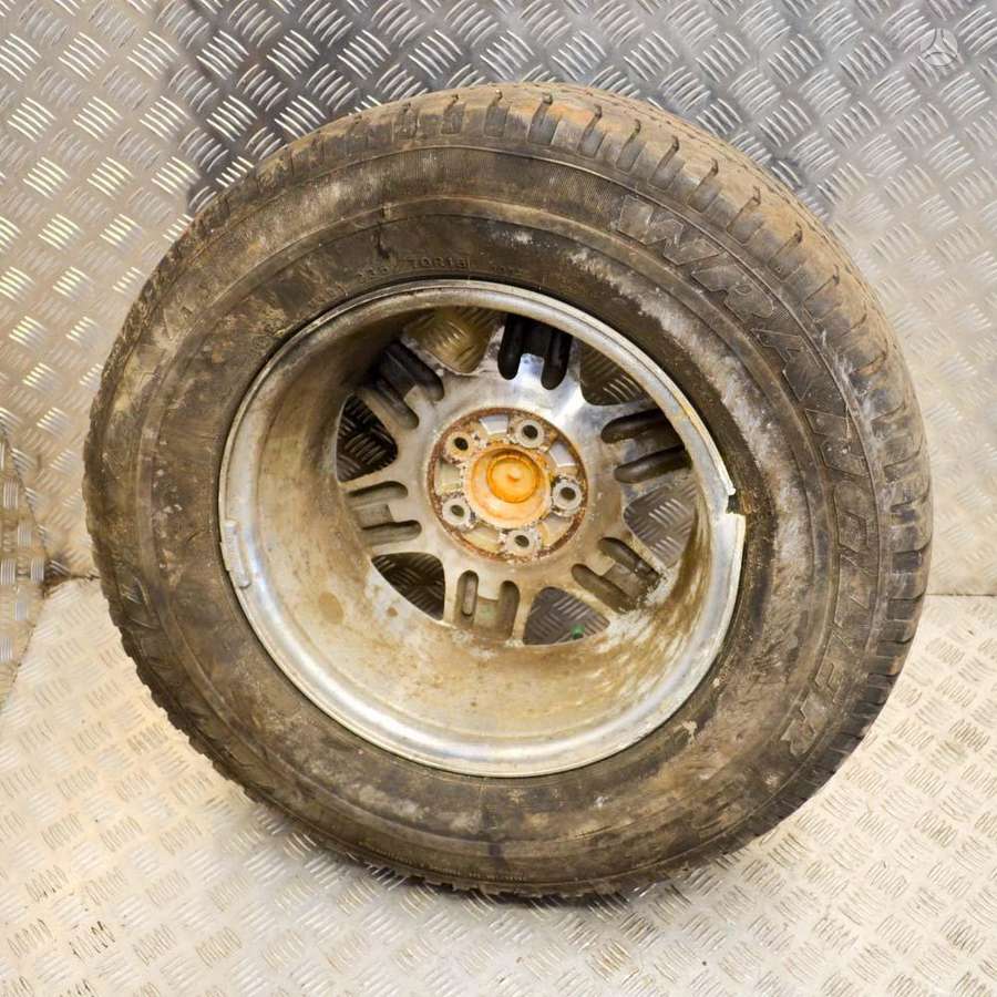 Jeep CHEROKEE, lengvojo lydinio, R16