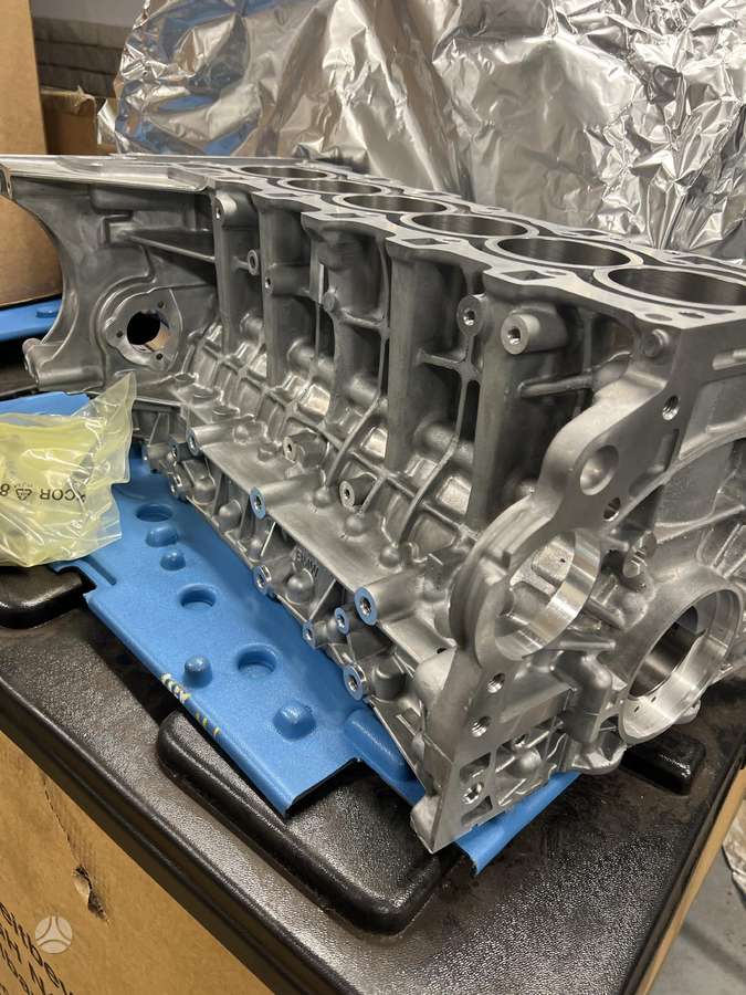 BMW 5 serija, N54, engine block