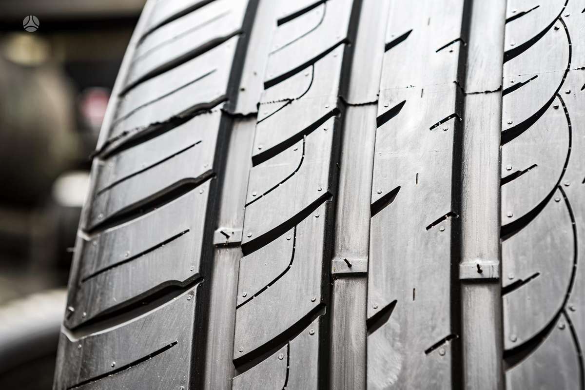 Radar Dimax R8+, всесезонные 305/35 R24
