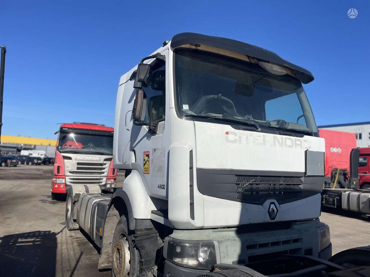 Renault PREMIUM 450 DXI ADR, single sleeper
