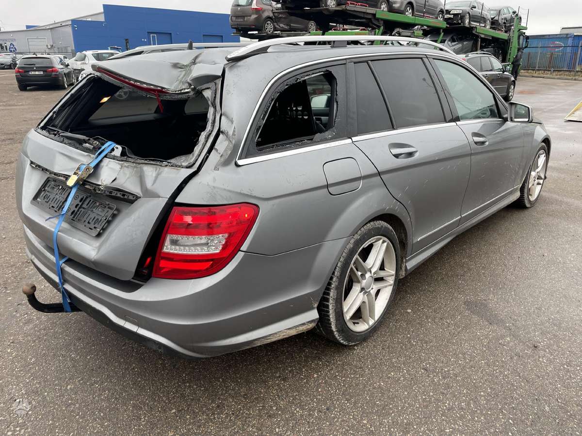 Mercedes-Benz C klasė