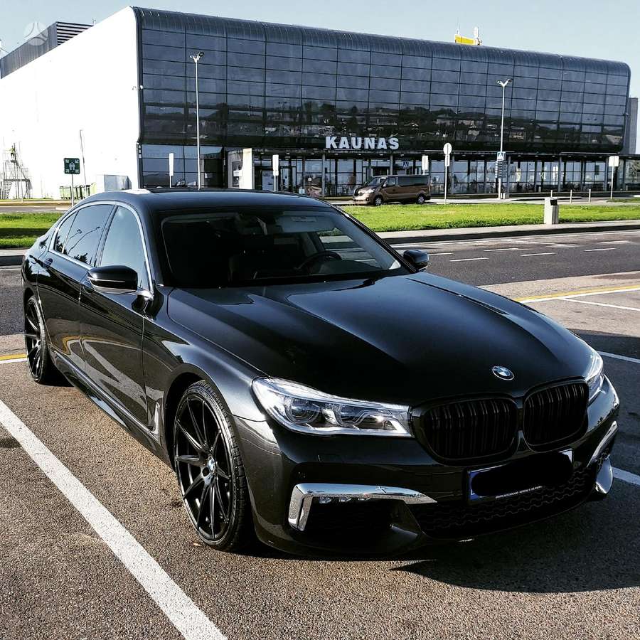 BMW 740, 3.0 l., Седан