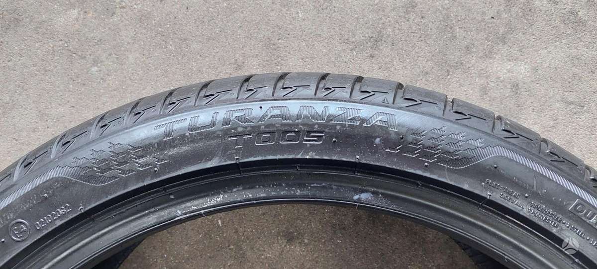 Bridgestone, летние 235/40 R19