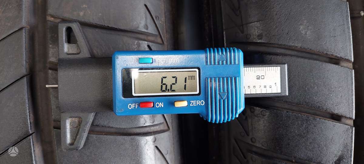 Bridgestone, летние 235/40 R19