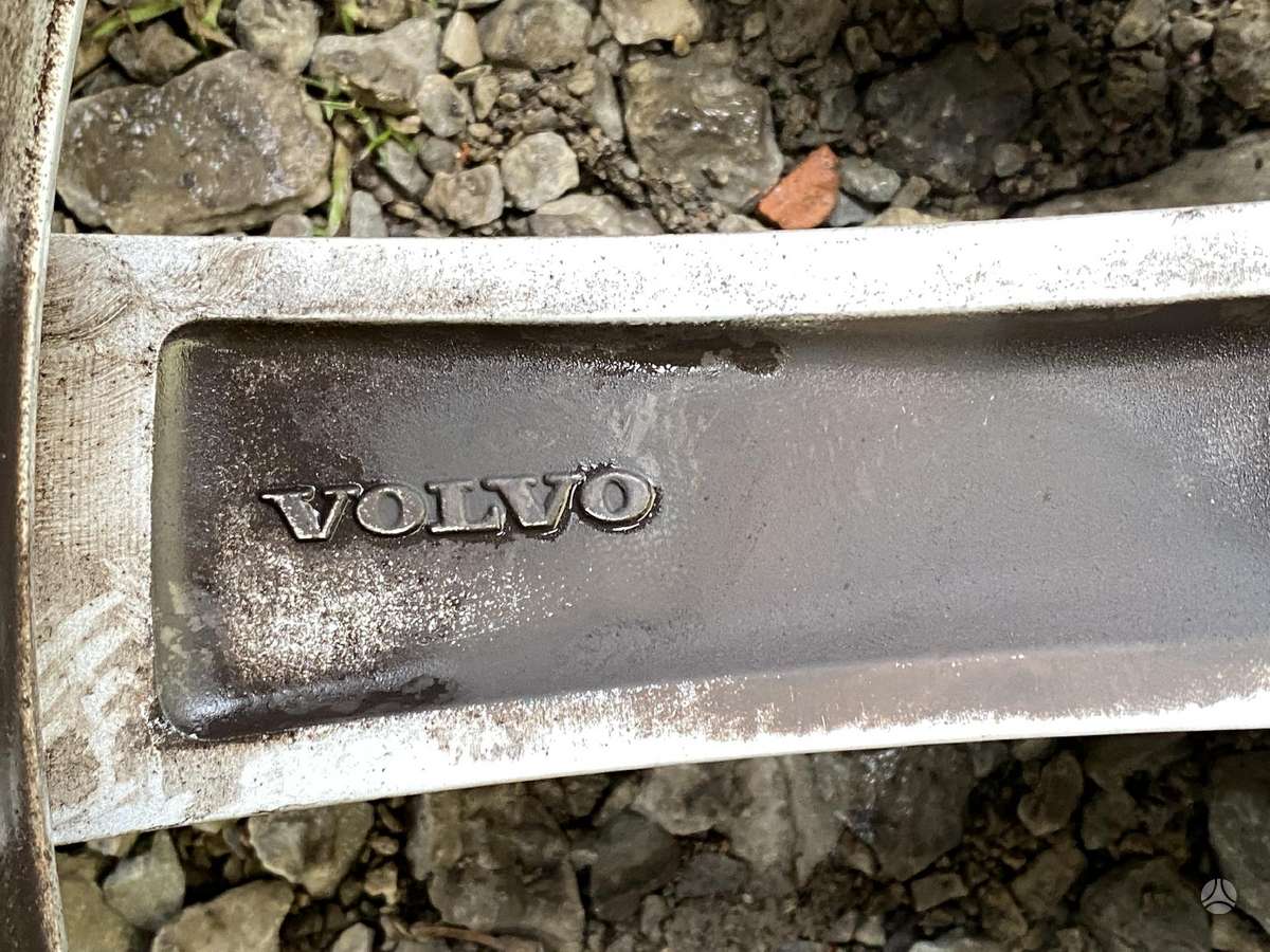 Volvo, lengvojo lydinio, R20