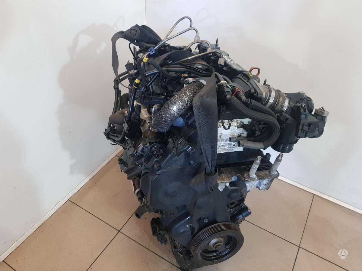 Volvo V40 Variklio kodas d4164t
