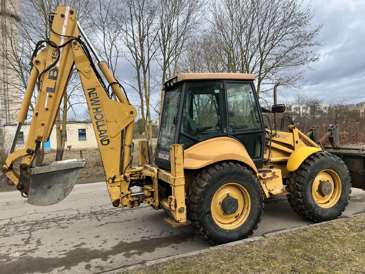 New Holland LB 115, excavator loader