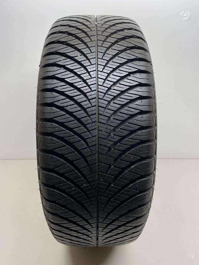 Goodyear Vector4Seasons 2024m, всесезонные 235/55 R17