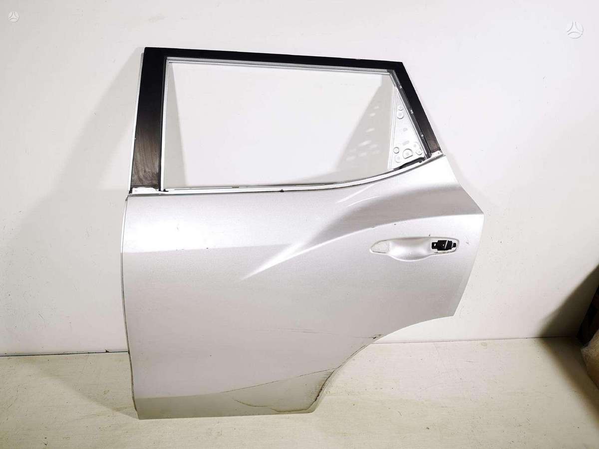 SsangYong Tivoli doors