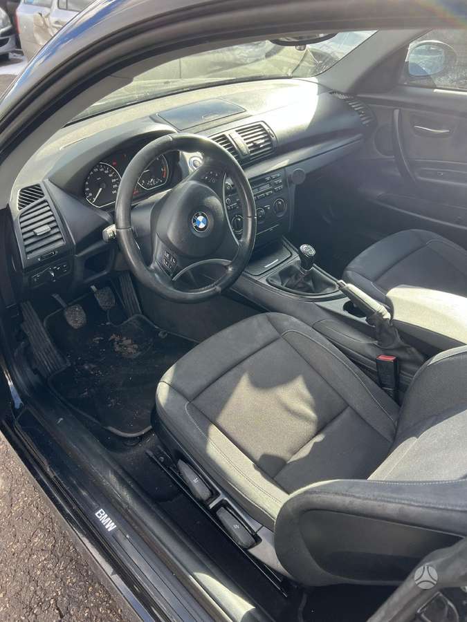 BMW 1 serija 668