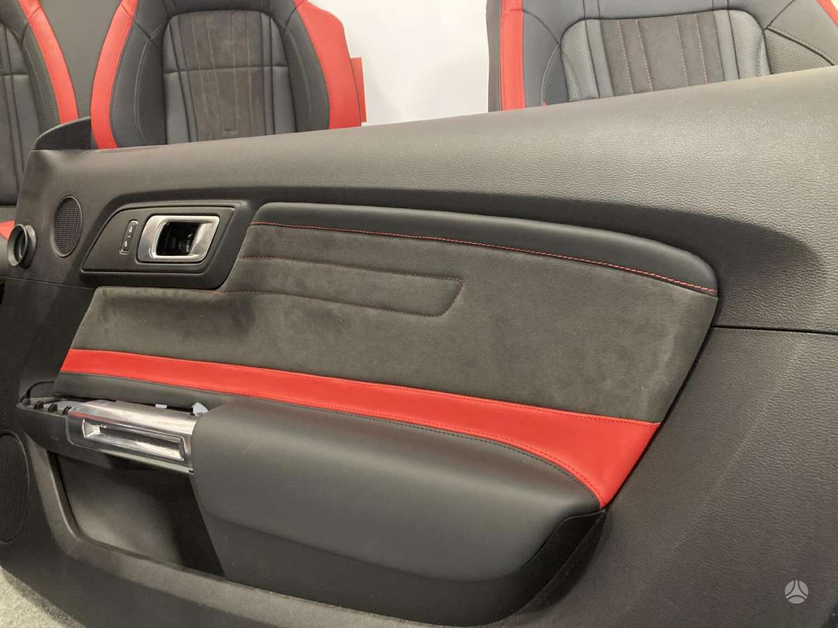 Ford Mustang interior parts