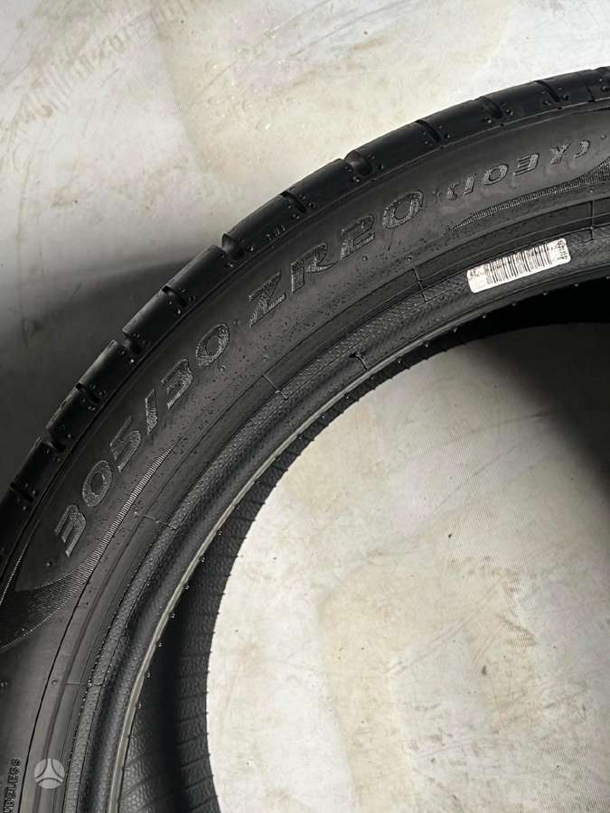 Pirelli P ZERO PZ4, vasarinės 305/30 R20