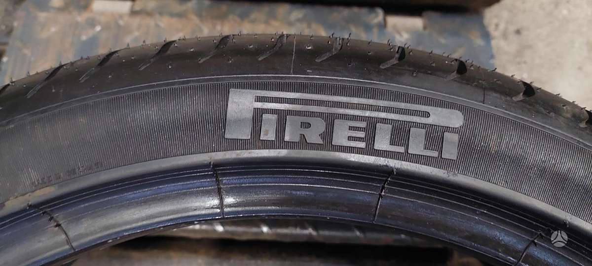 Pirelli, vasaras 225/40 R19