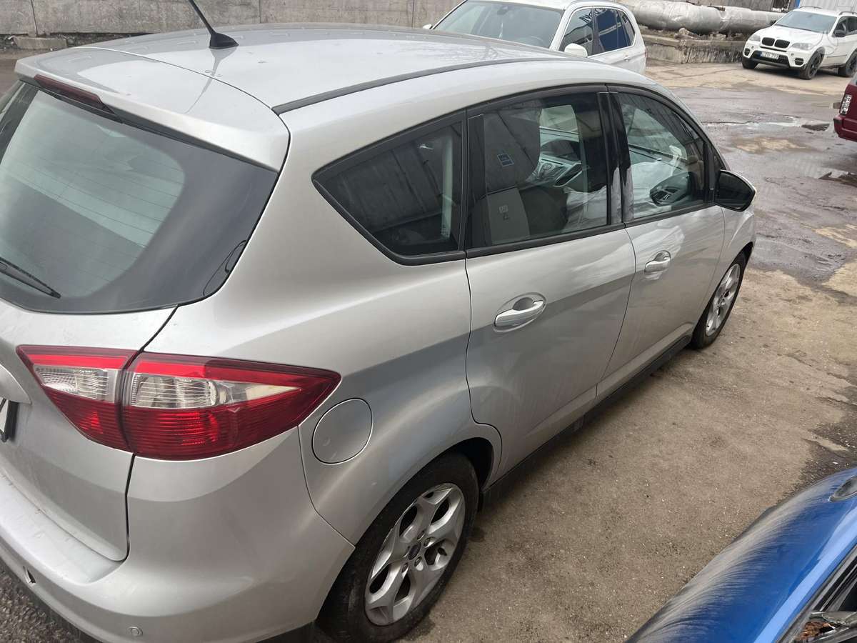 Ford C-MAX Dėžės defektas rida 156k