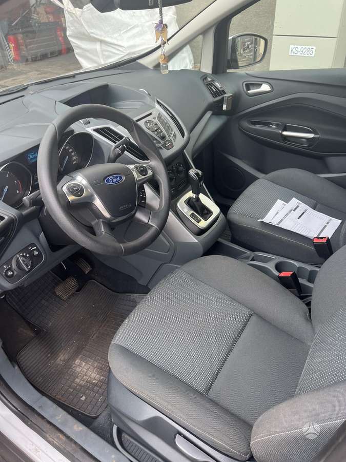 Ford C-MAX Dėžės defektas rida 156k