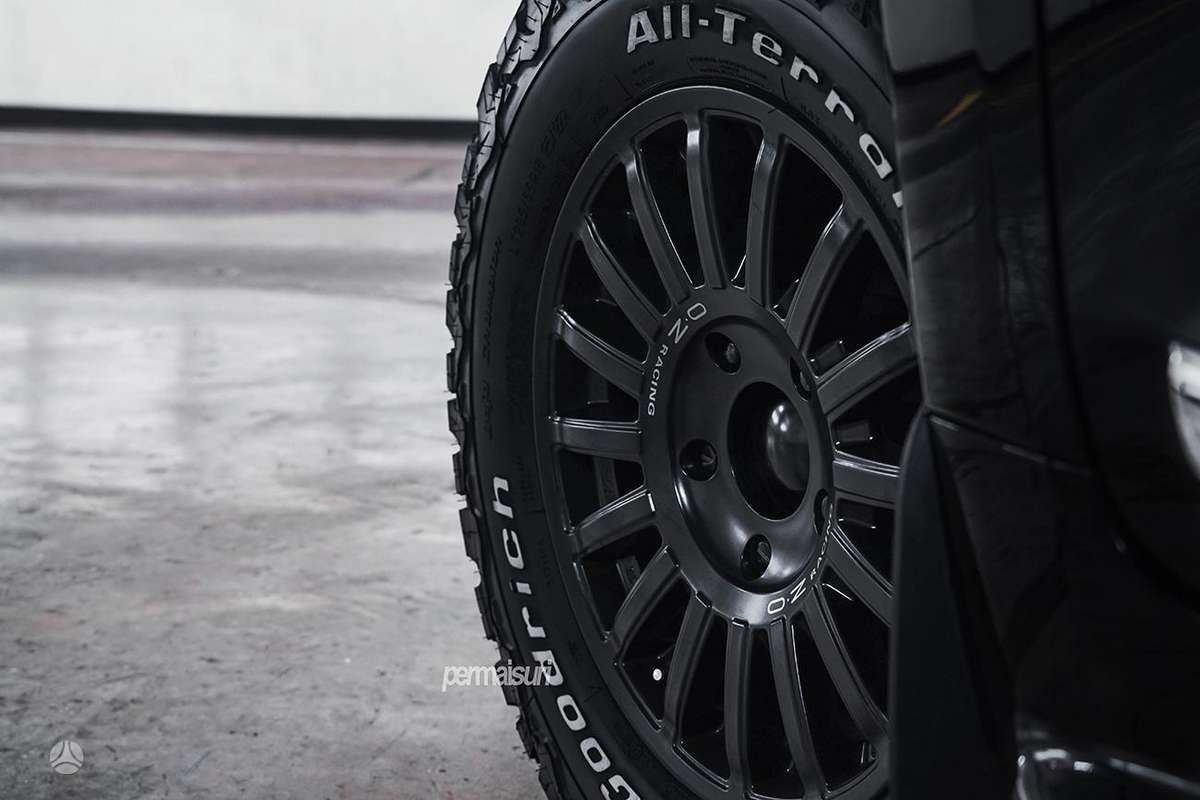 OZ Racing Rally Raid Matt Black, light alloy, R17