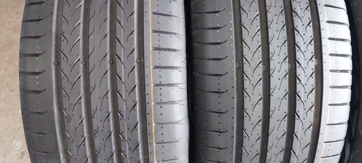 Continental, летние 225/55 R18
