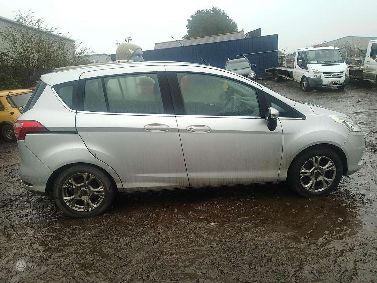 Ford B-MAX rezerves daļās