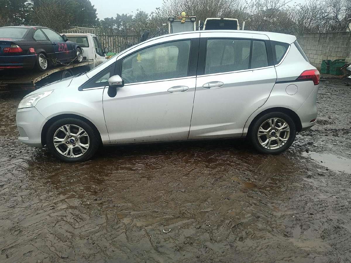Ford B-MAX for parts