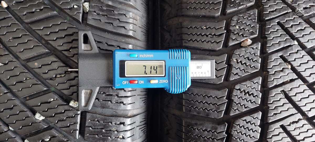 Continental, winter 225/65 R17