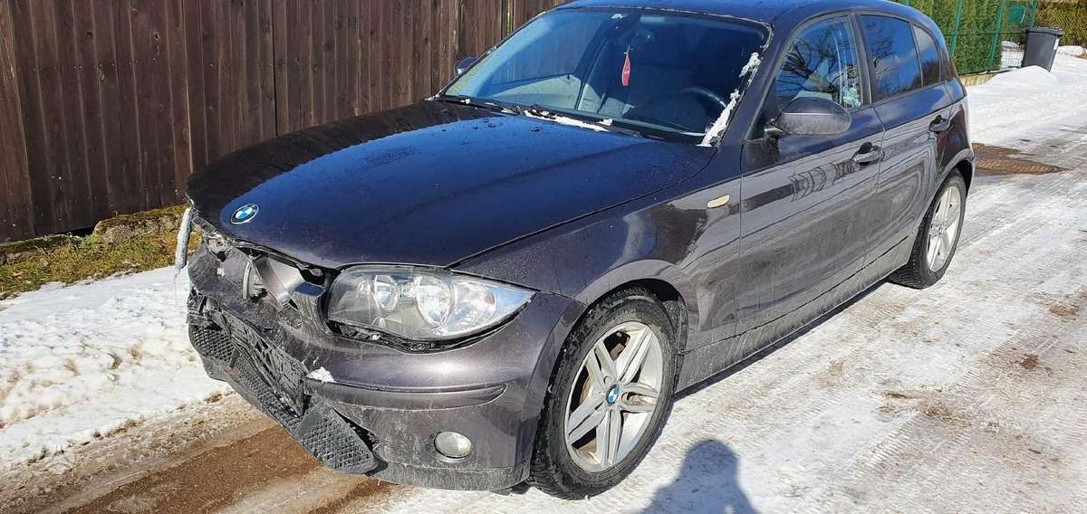BMW 118 Dalimis