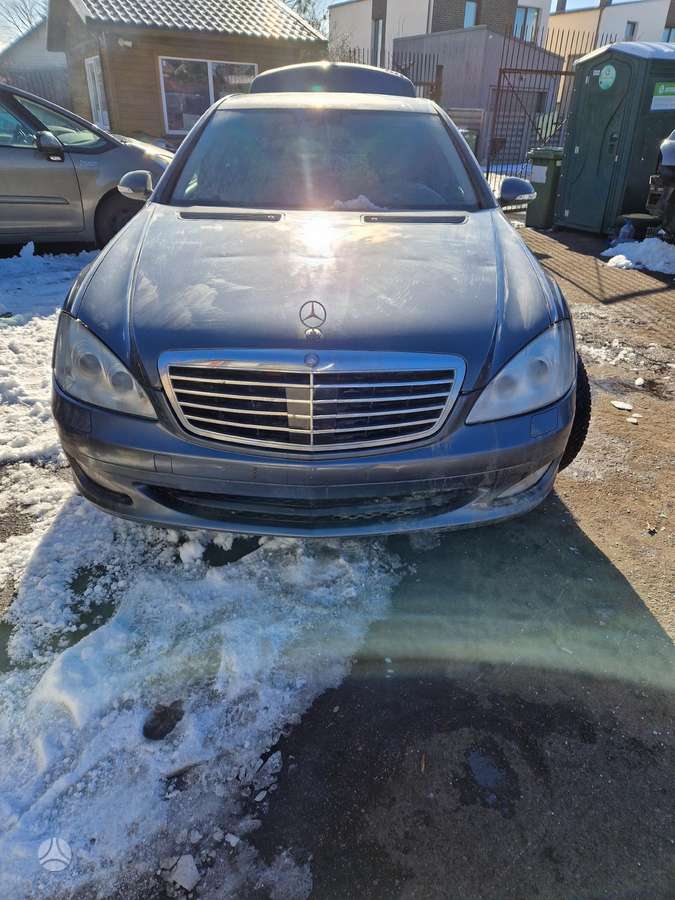 Mercedes-Benz S500