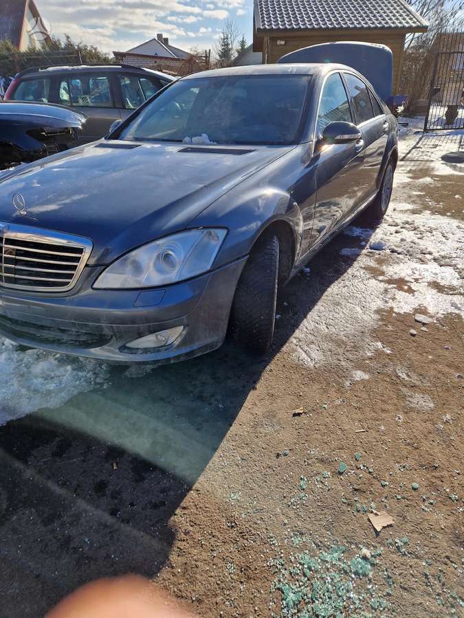 Mercedes-Benz S500