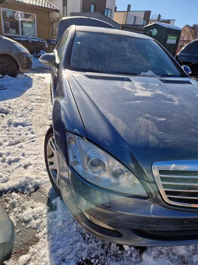 Mercedes-Benz S500