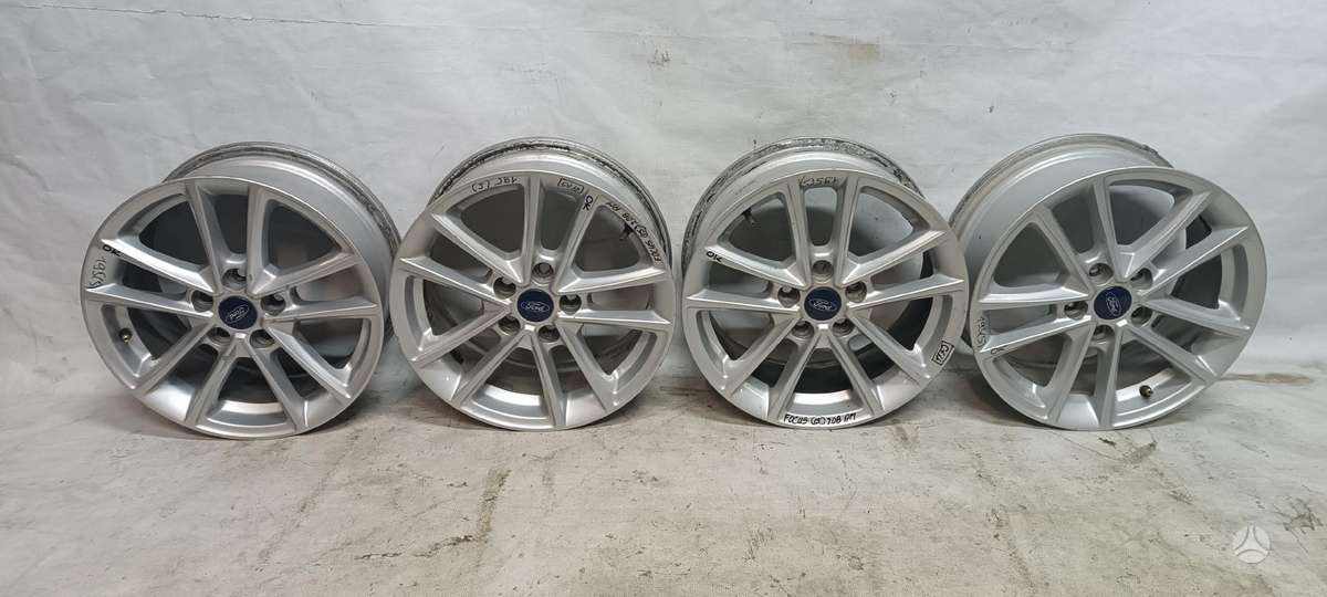 Ford Focus, lengvojo lydinio, R16