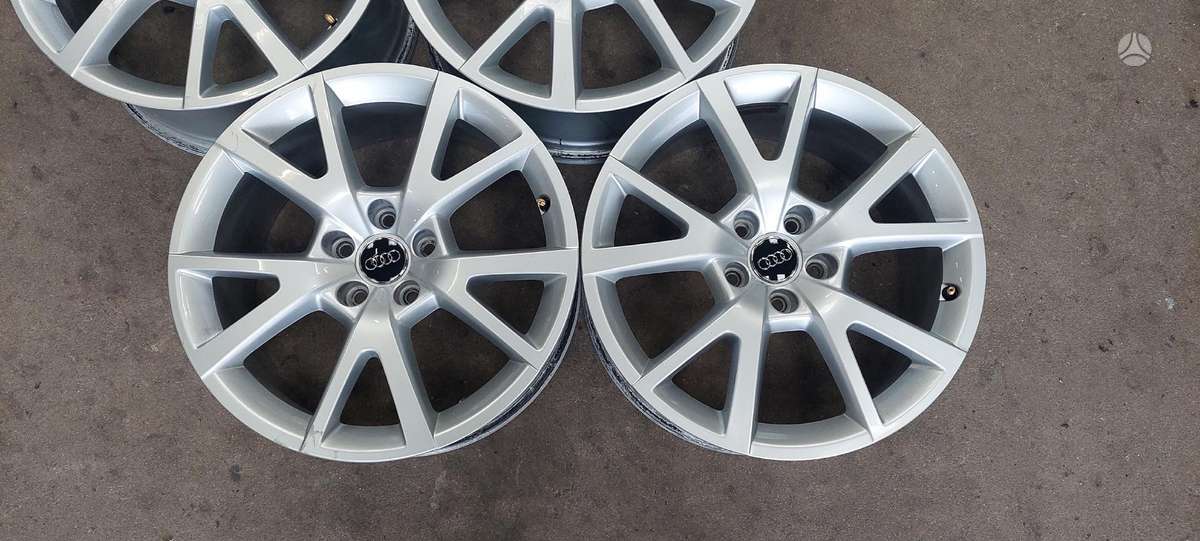 Audi, lengvojo lydinio, R18