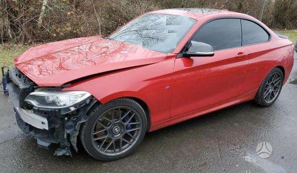 BMW M235