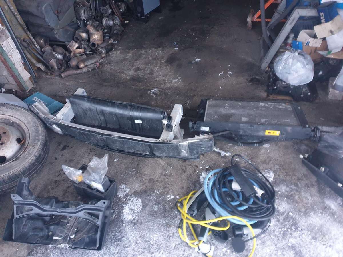 BMW i3 electrical system parts
