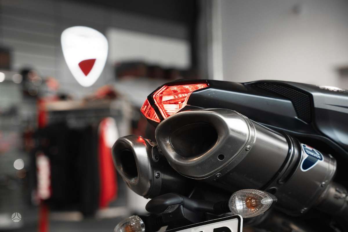 Ducati 848 848cc, спортбайки / superbikes