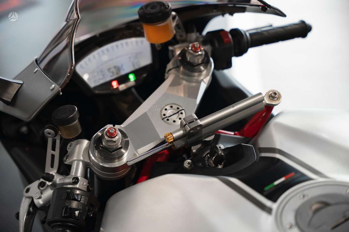 Ducati 848 848cc, спортбайки / superbikes