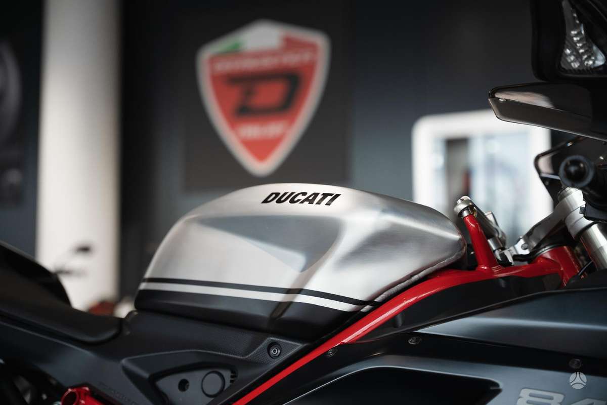 Ducati 848 848cc, спортбайки / superbikes